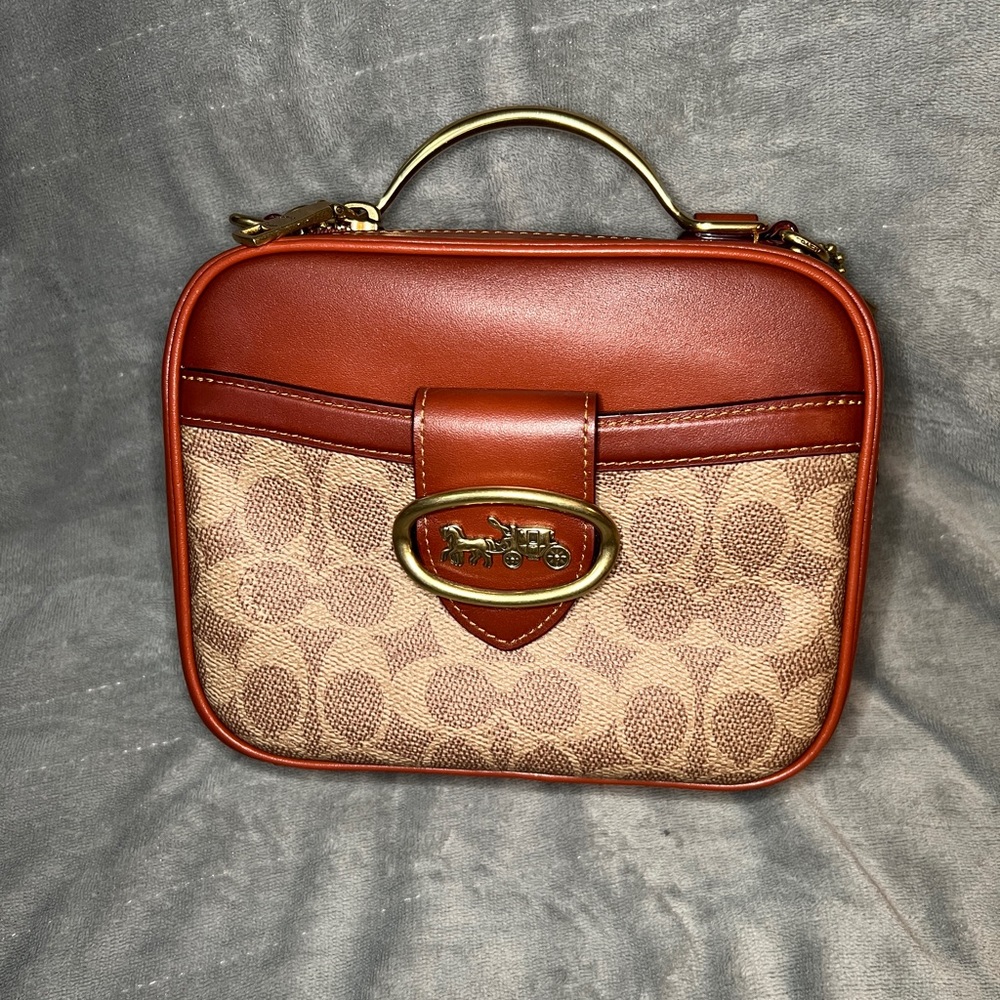 Coach Riley 22 in colorblock